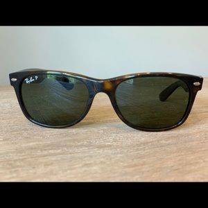 Ray-Ban New Wayfarer Polarized Sunglasses